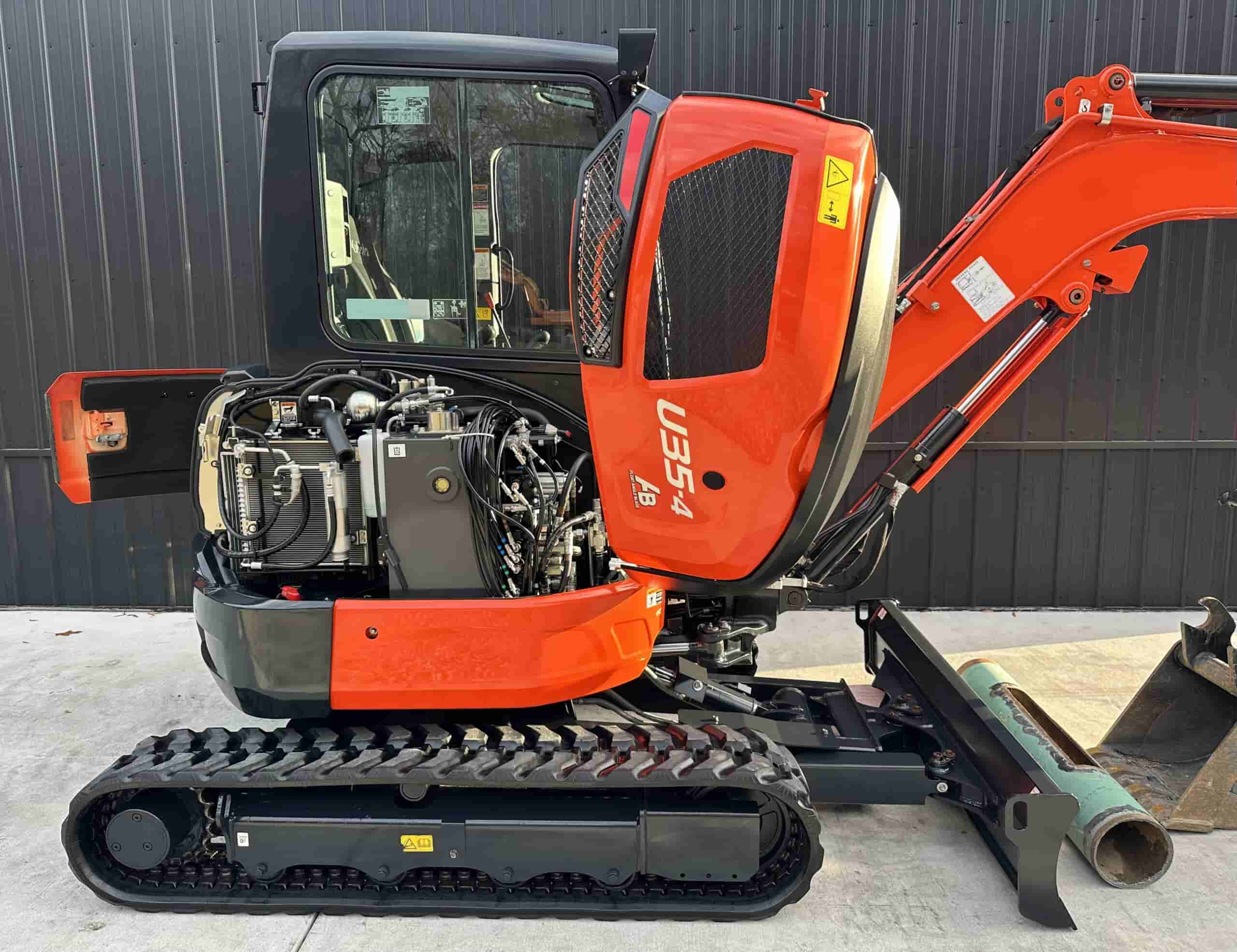 2020 KUBOTA U35-4 CLEAN
